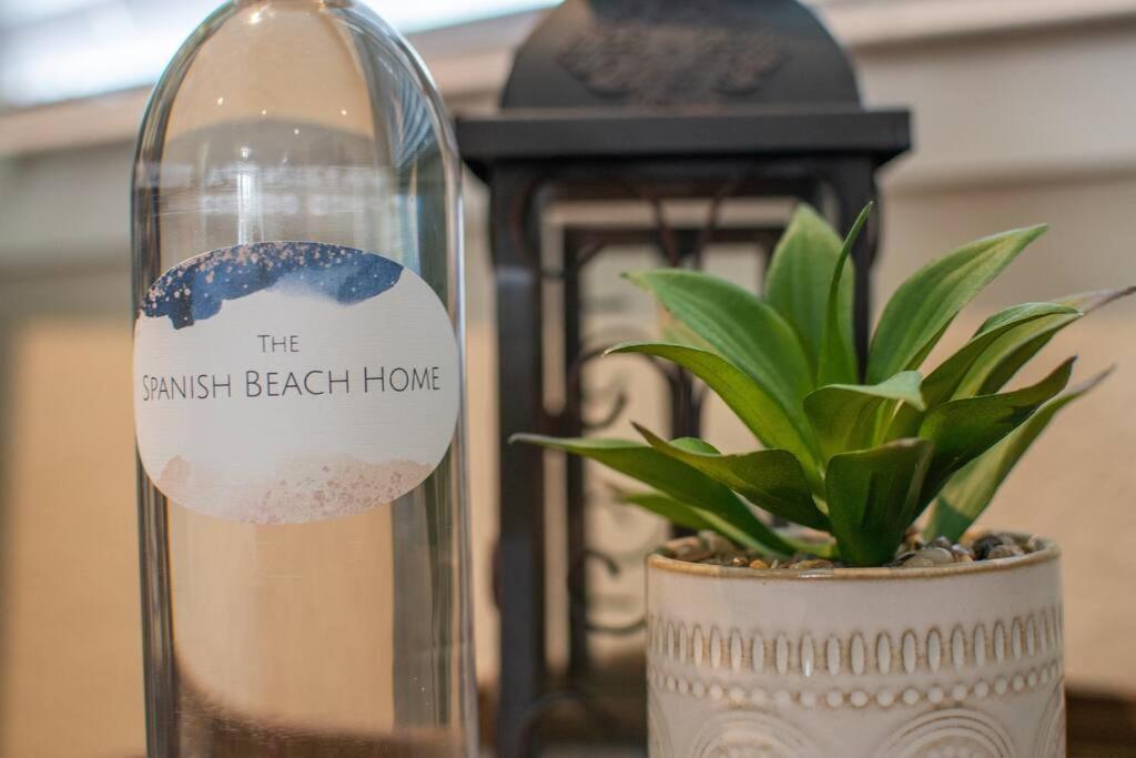 The Spanish Beach Home Only 10Mins From The Beach! Largo Ngoại thất bức ảnh